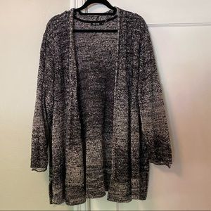 Nic + Zoe black and ivory sweater